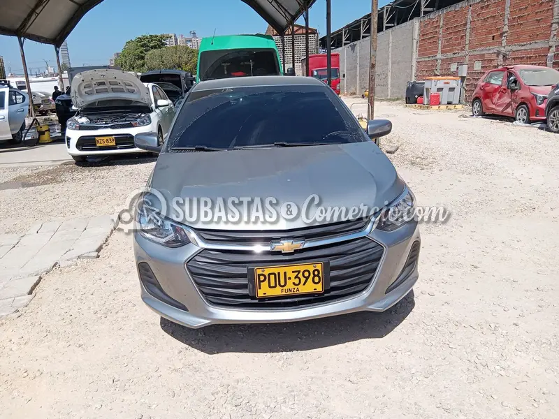 Chevrolet Onix nb lt turbo at - 2025 - 398 - Barranquilla — imagen 3 de 8