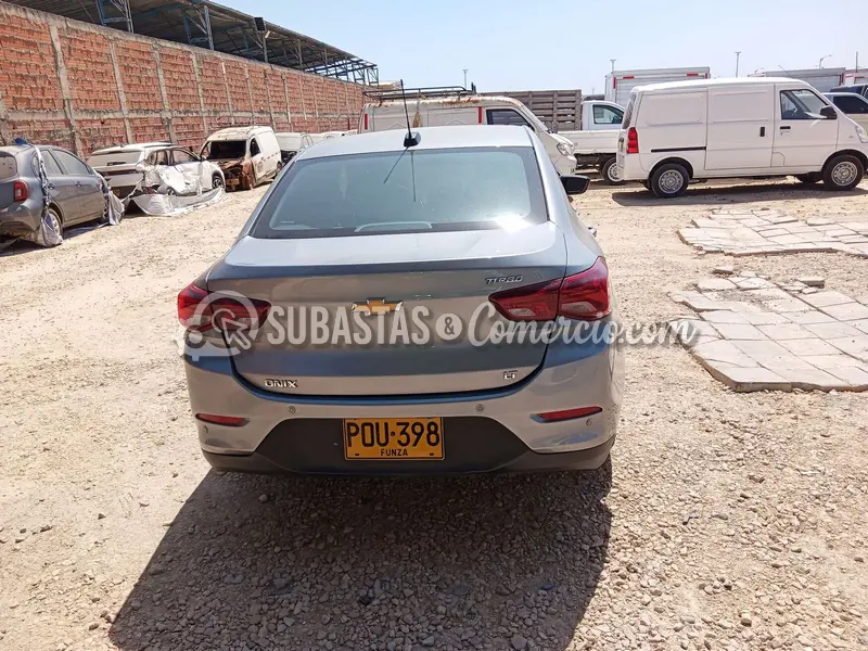 Chevrolet Onix nb lt turbo at - 2025 - 398 - Barranquilla — imagen 7 de 8