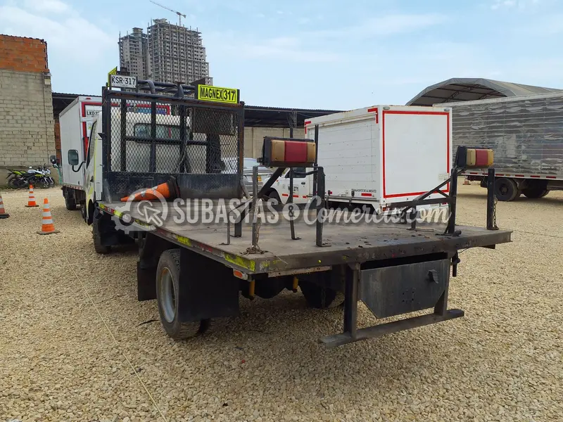 Hino Dutro turbo - 2022 - 317 - Barranquilla — imagen 5 de 8