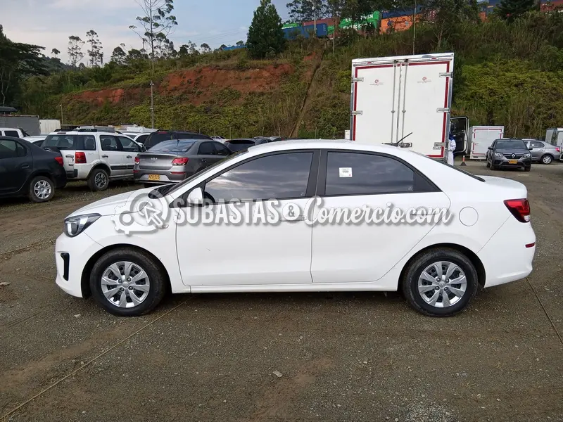 Kia Soluto emotion mt - 2026 - 615 - Caldas — imagen 5 de 8