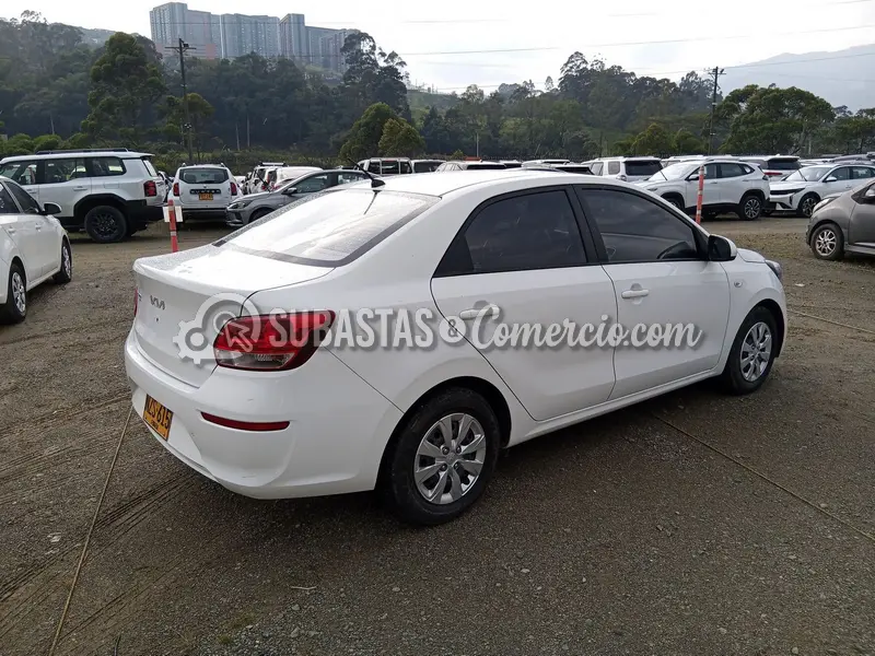 Kia Soluto emotion mt - 2026 - 615 - Caldas — imagen 8 de 8