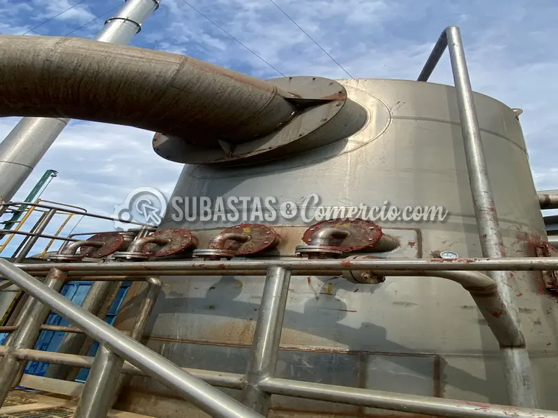 Tanque de almacenamiento en acero inoxidable en Barranquilla — imagen 2 de 5