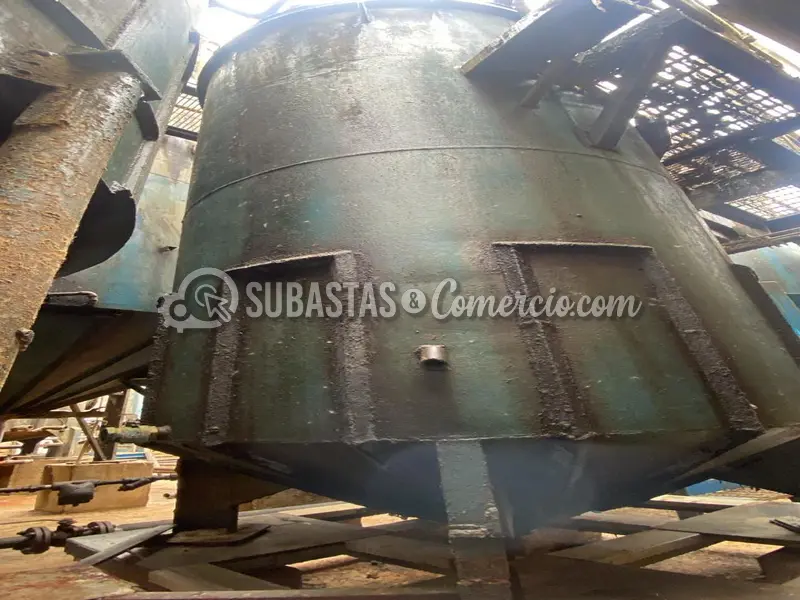 Tanque de almacenamiento en acero al carbon en Barranquilla — imagen 2 de 3