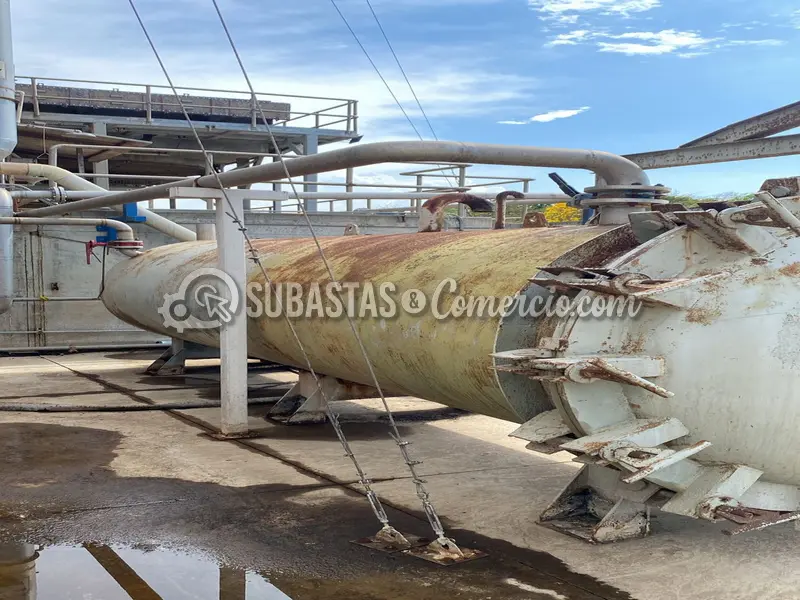 Tanque de almacenamiento en acero al carbon en Barranquilla — imagen 2 de 3