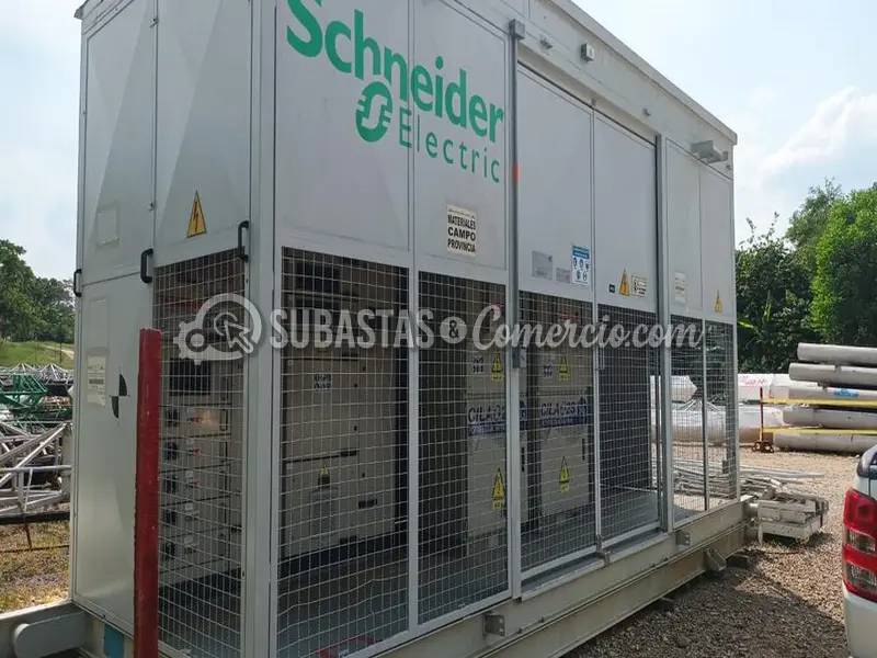 Panel de distribución de energía, equipos y accesorios eléctricos
