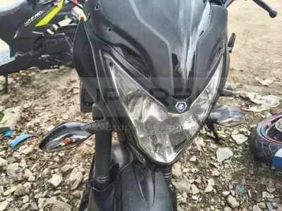 BAJAJ PULSAR NS 200 FI MOD. 2025 RTM VENCIDA PLACA: 9 Ubic.: Mosquera(Cundinamarca) — imagen 4 de 8