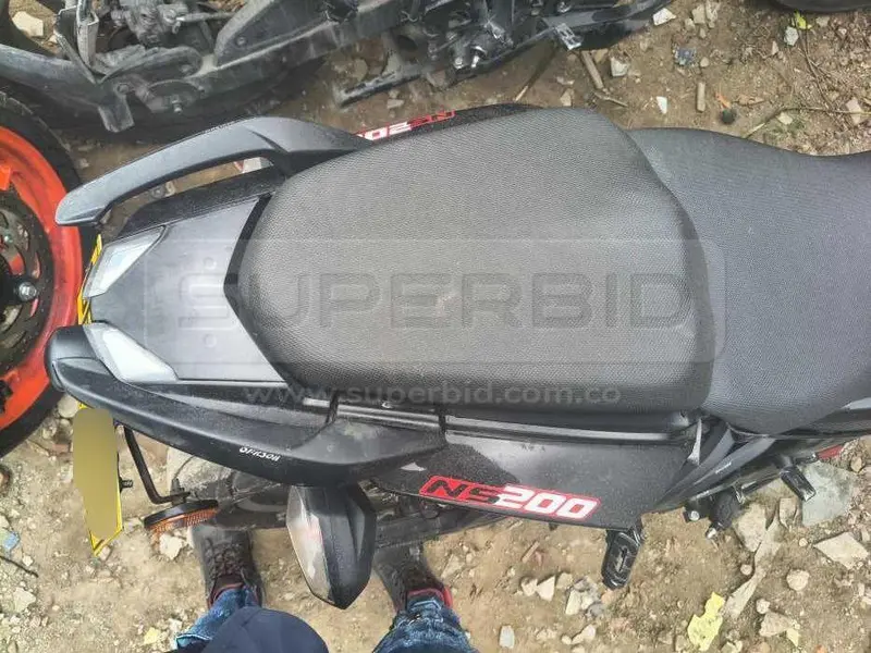 BAJAJ PULSAR NS200 FI ABS MOD. 2025, PLACA: 0 Ubic.: Mosquera(Cundinamarca) — imagen 5 de 8