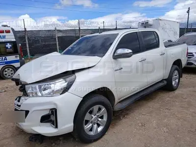 TOYOTA HILUX MOD. 2020, RTM VENCIDA PLACA: 0 Ubic.: BOGOTA — imagen 8 de 8