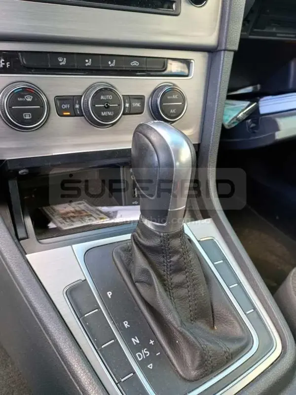 VOLKSWAGEN GOLF MOD. 2017 PLACA: 2 Ubic.: MEDELLIN — imagen 5 de 8