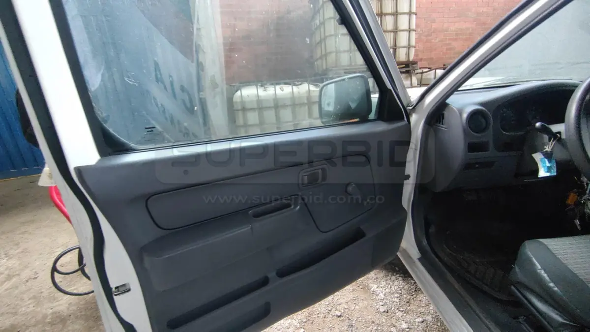 NISSAN D22/NP300, 2488 CC, MOD. 2014, RTM VENCIDA, PLACA: KEY449 Ubic.: CHIA — imagen 4 de 8