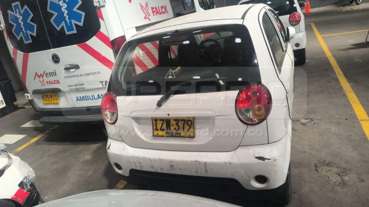 CHEVROLET SPARK MT 995 CC, MOD. 2017, RTM VENCIDA, PLACA: IZW379 Ubic.: Medellin — imagen 4 de 5