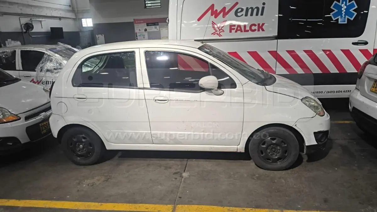 CHEVROLET SPARK MT 995 CC, MOD. 2017, RTM VENCIDA, PLACA: IZW379 Ubic.: Medellin — imagen 5 de 5