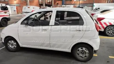CHEVROLET SPARK MT 995 CC, MOD. 2019, PLACA: EMR106 Ubic.: Bogota — imagen 3 de 6