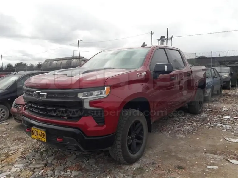 CHEVROLET SILVERADO [8] Z71 4X4 TP 5328 CC MOD. 2024, PLACA: NON408 Ubic.: MOSQUERA, CUNDINAMARCA — imagen 4 de 8