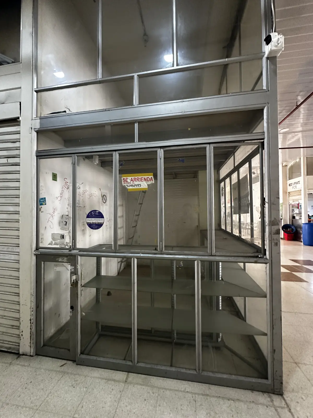 Local comercial en venta - Bogotá D.C — imagen 2 de 5