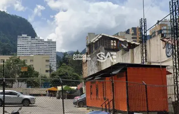 Lote con construcción en Venta - Bogotá — imagen 3 de 10