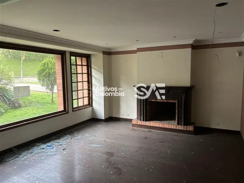 Casa en venta - Medellín — imagen 3 de 8