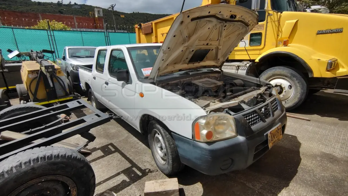 NISSAN D22, 2488 CC, MOD. 2010, RTM VENCIDA, PLACA: RAN092 Ubic.: CHIA
