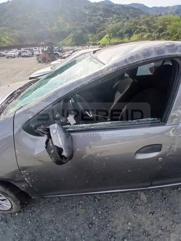 RENAULT SANDERO MOD. 2023, PLACA: 8 Ubic.: GIRARDOTA — imagen 2 de 8