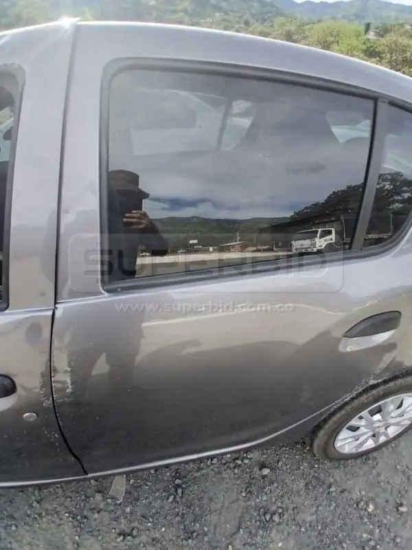 RENAULT SANDERO MOD. 2023, PLACA: 8 Ubic.: GIRARDOTA — imagen 5 de 8