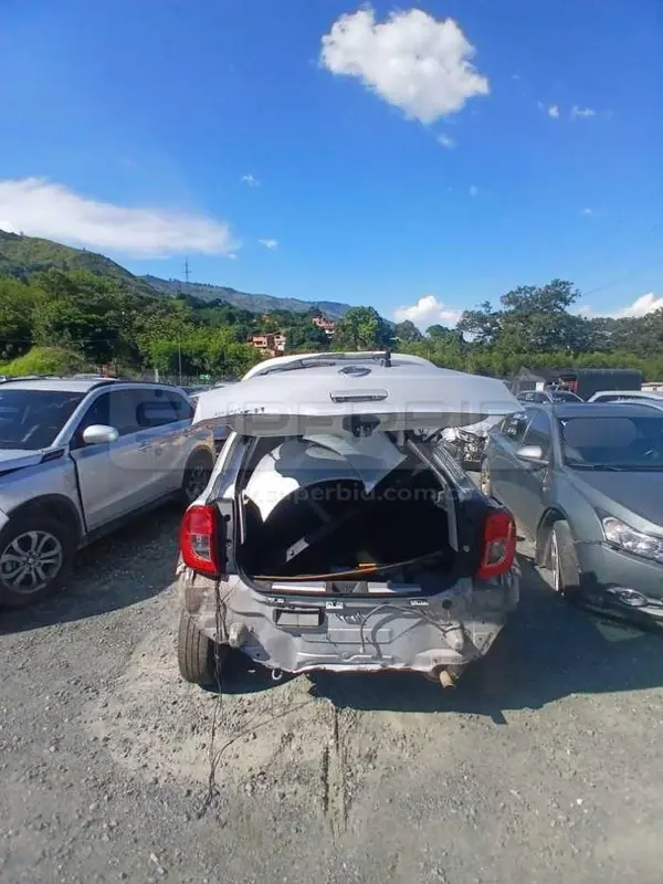 NISSAN MARCH MOD. 2019, PLACA: 8 Ubic.: GIRARDOTA — imagen 3 de 8