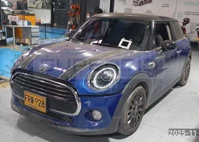 MINI COOPER SALT MOD. 2019, PLACA: 8 Ubic.: BARRANQUILLA