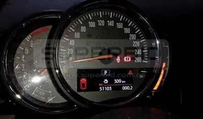 MINI COOPER SALT MOD. 2019, PLACA: 8 Ubic.: BARRANQUILLA — imagen 5 de 6