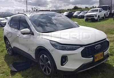 FORD ESCAPE [4] PLATINUM ECOBOOST T 4X4, 1999 CC MOD. 2023, PLACA: 0 Ubic.: MOSQUERA — imagen 4 de 6