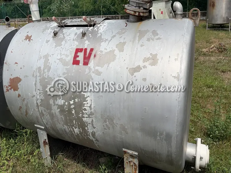 Tanque de mezcla con agitador en acero inoxidable en Barranquilla — imagen 2 de 2