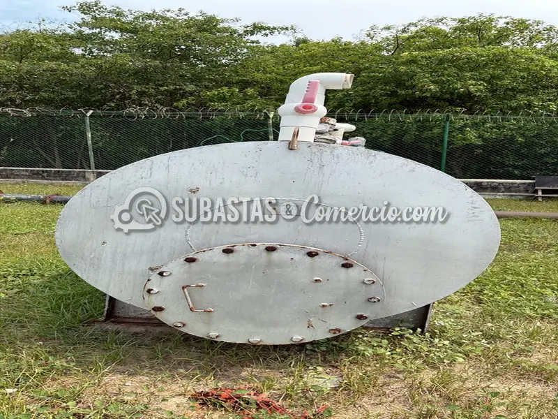 Tanque de mezcla con agitador en acero inoxidable en Barranquilla
