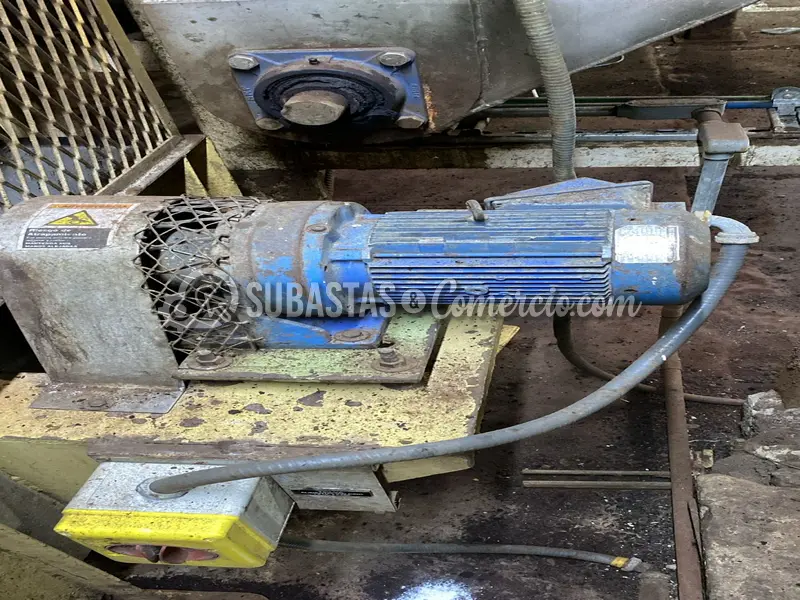 Tolva alimentadora con tornillo transportador en Barranquilla — imagen 2 de 3