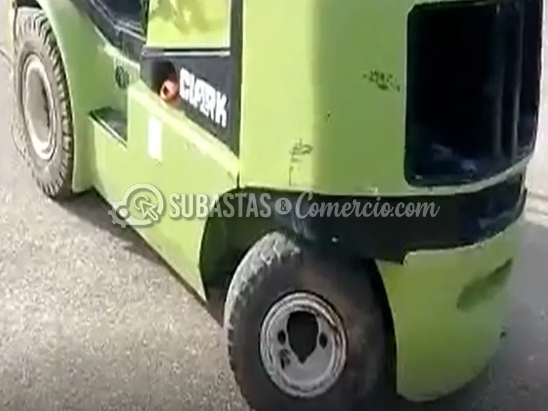 Montacargas - Coveñas — imagen 2 de 2