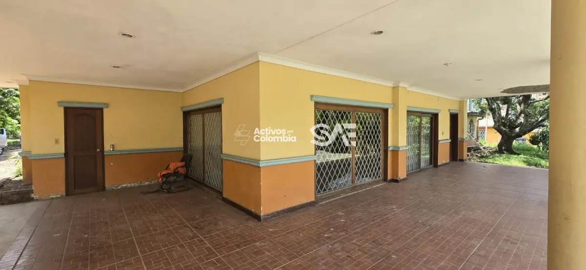 Lote con construcción en venta - Bello, Antioquía — imagen 8 de 10