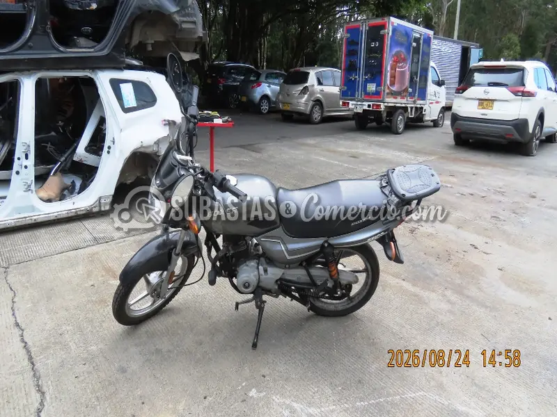 Salvamento Bajaj Ct100 es alloy - 2023 - 75G - Guarne — imagen 3 de 8