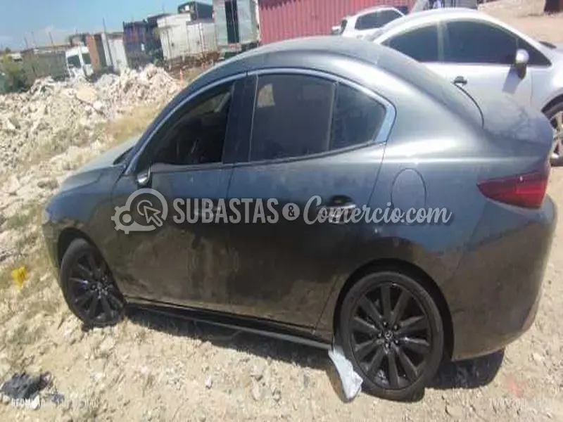 Salvamento Mazda 3 - 2026 - 500 - Barranquilla — imagen 3 de 8
